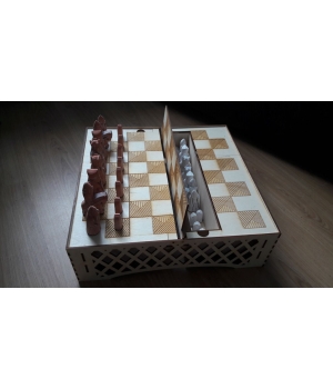 Шахматная доска с ящиком для фигур